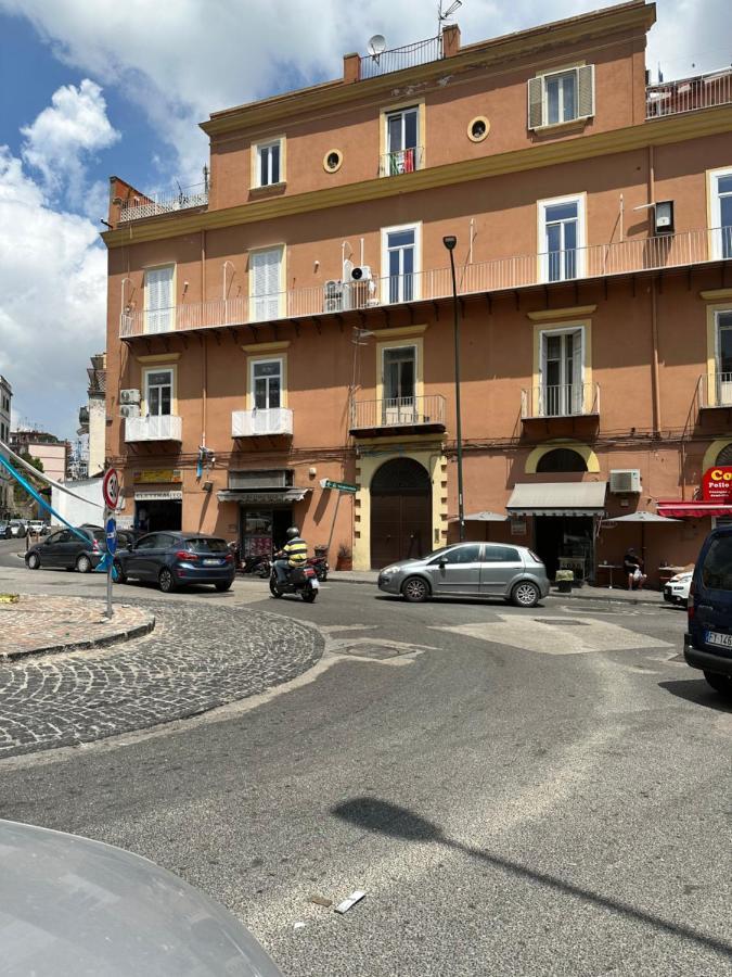 Di Vaio'S Apartments Napoli Eksteriør billede