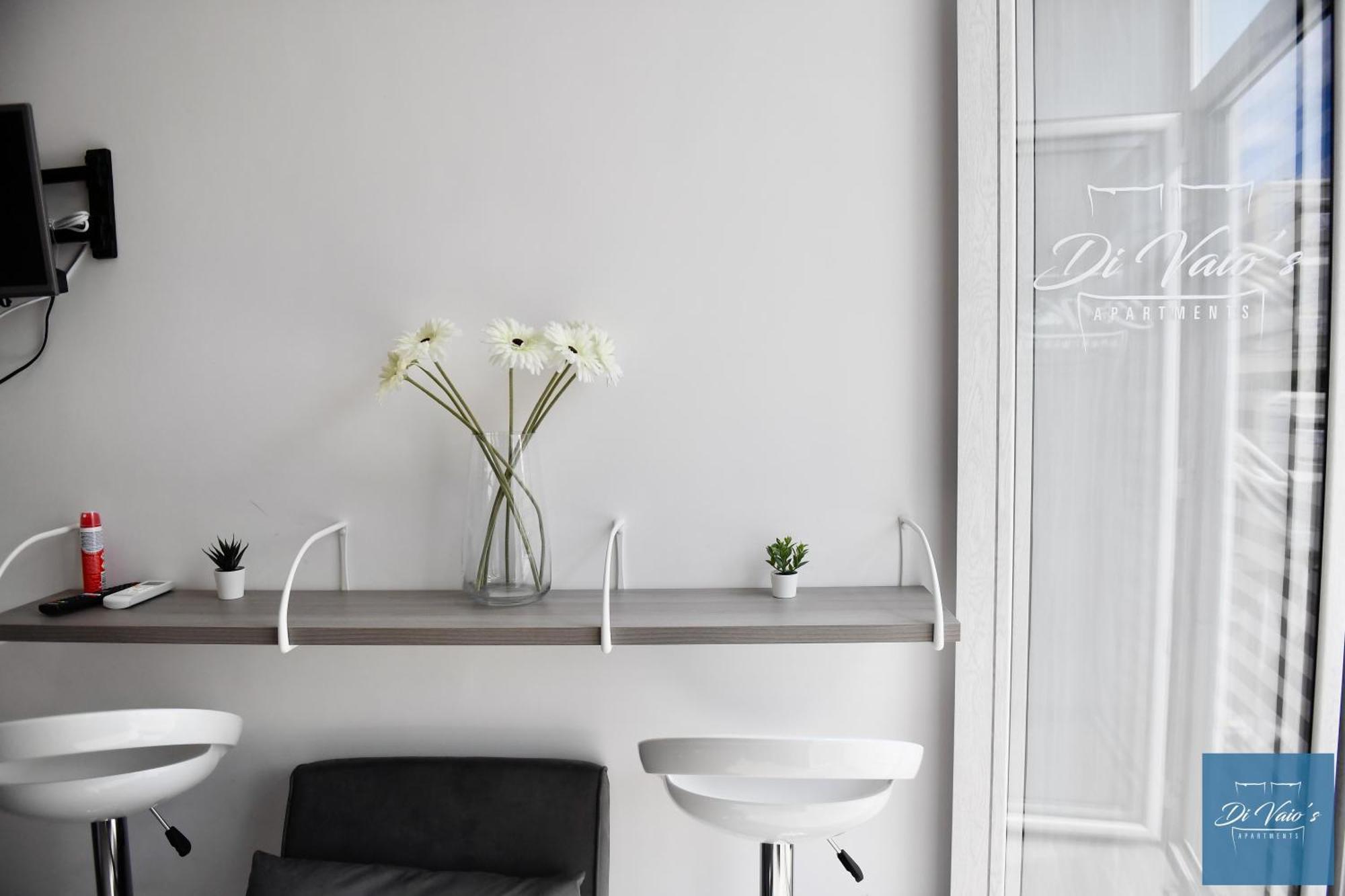 Di Vaio'S Apartments Napoli Eksteriør billede