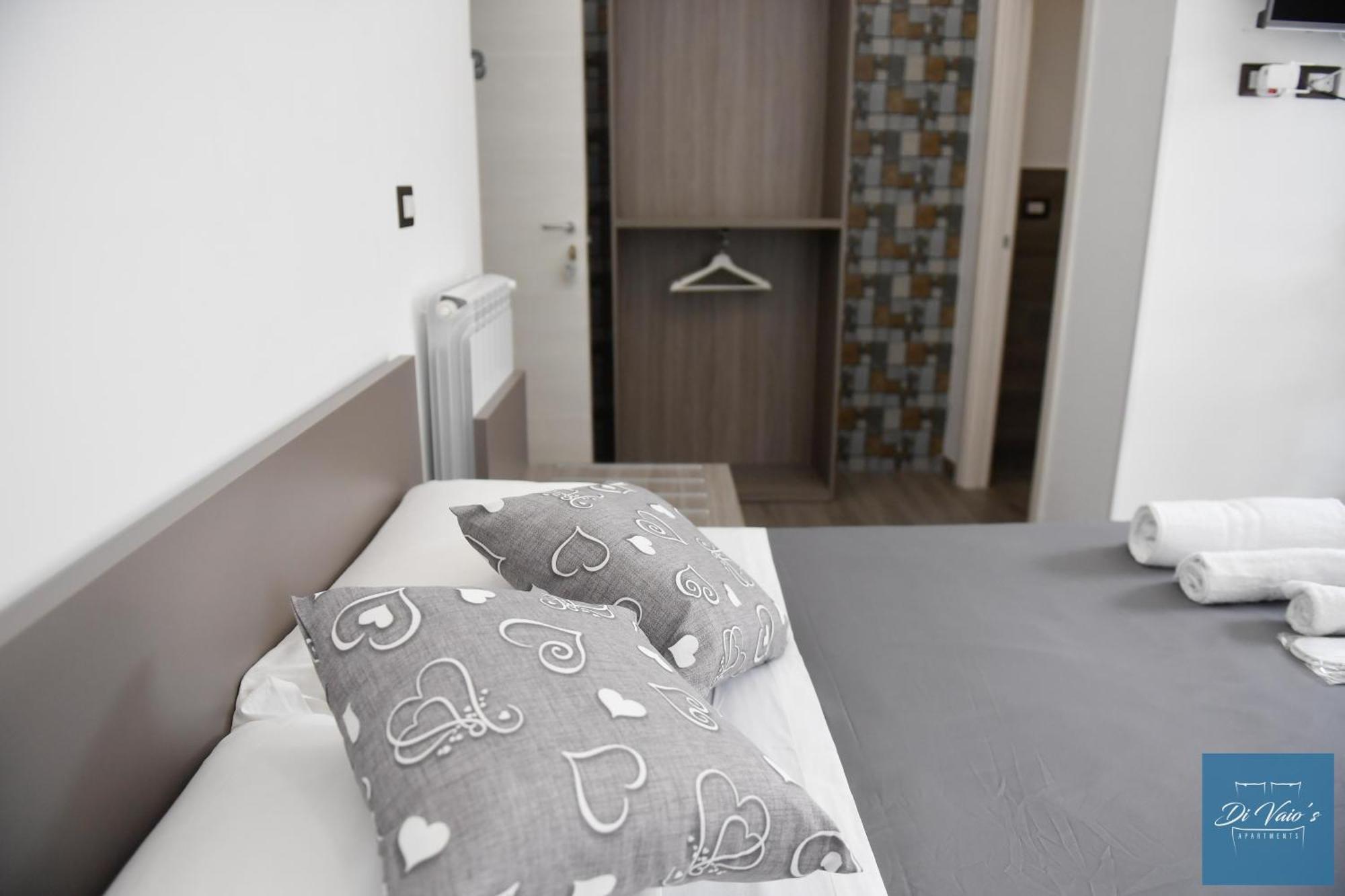 Di Vaio'S Apartments Napoli Eksteriør billede