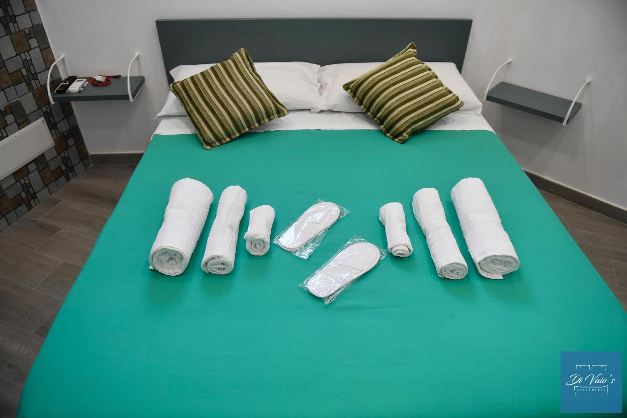 Di Vaio'S Apartments Napoli Eksteriør billede